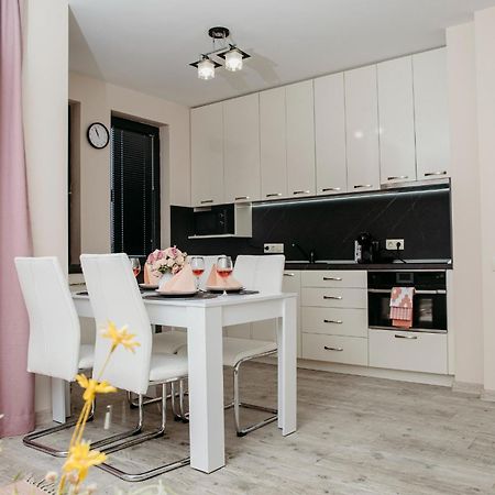 Rose Valley Apartment Казанлик Екстер'єр фото