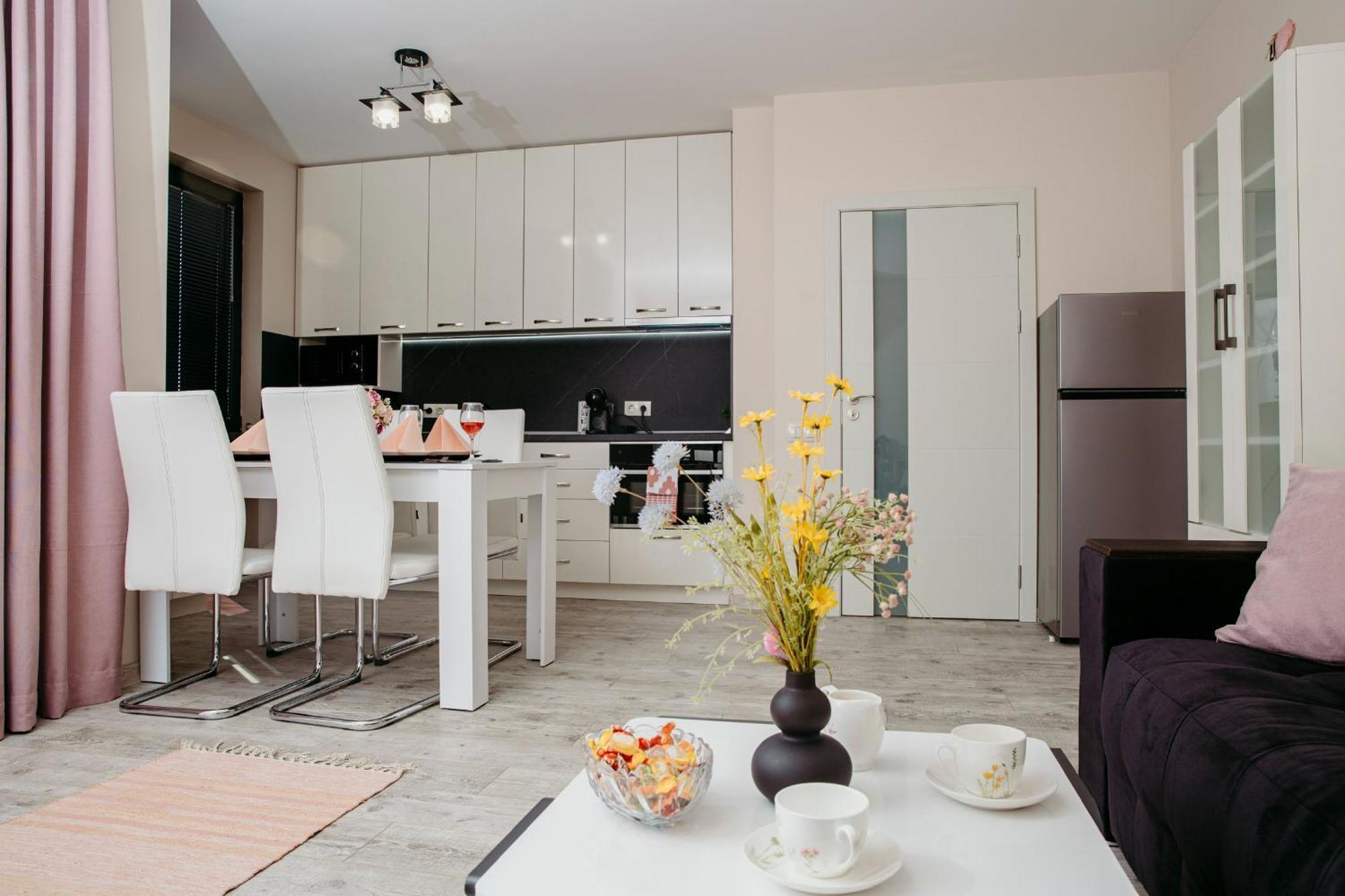 Rose Valley Apartment Казанлик Екстер'єр фото
